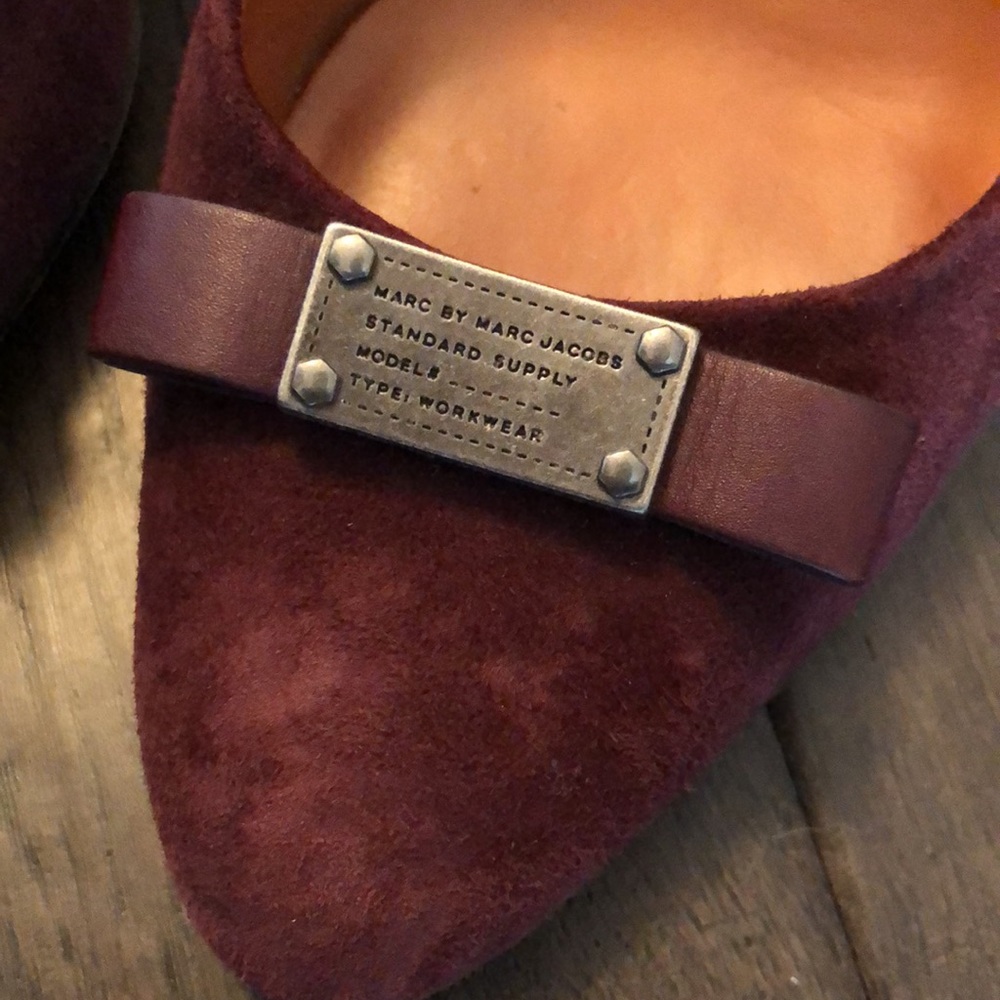 Marc by Marc Jacobs Bordeaux Suede Pumps